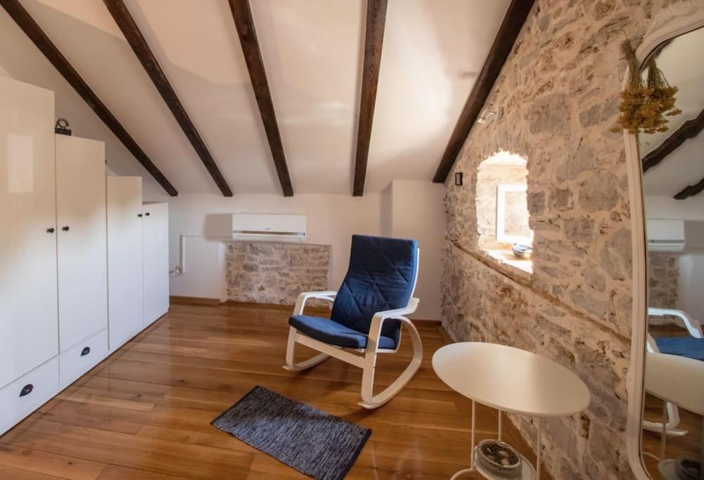 Stone House Kula Milica Villa Mala Cista Exterior photo