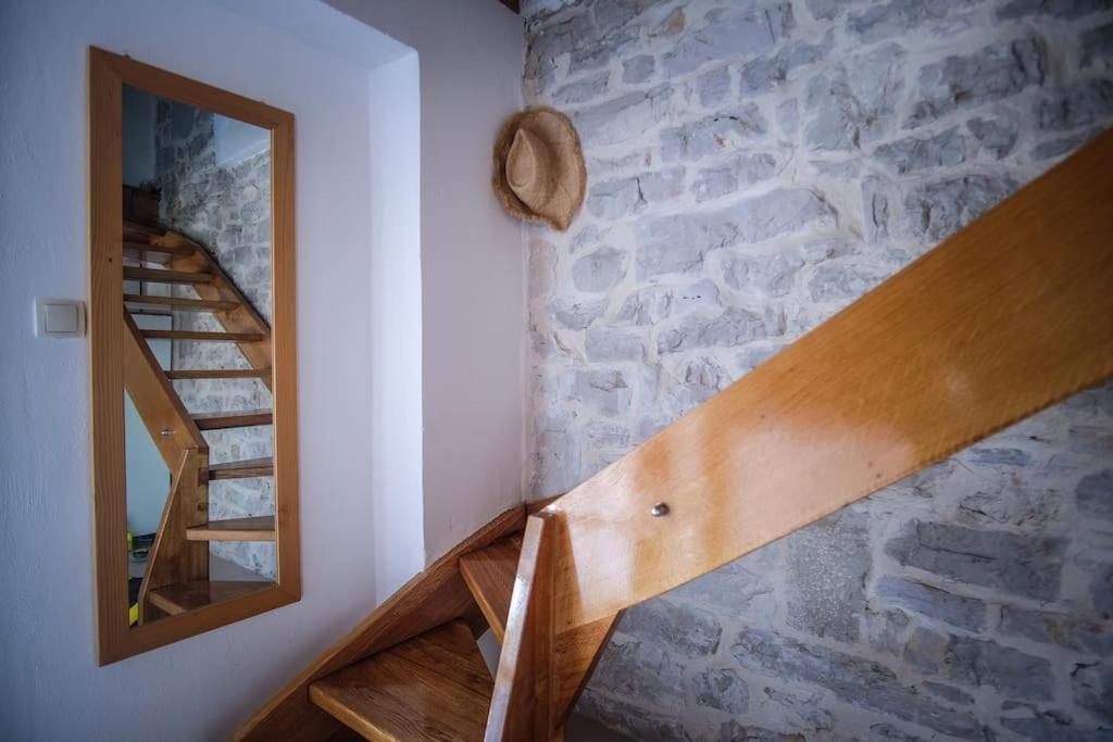 Stone House Kula Milica Villa Mala Cista Exterior photo